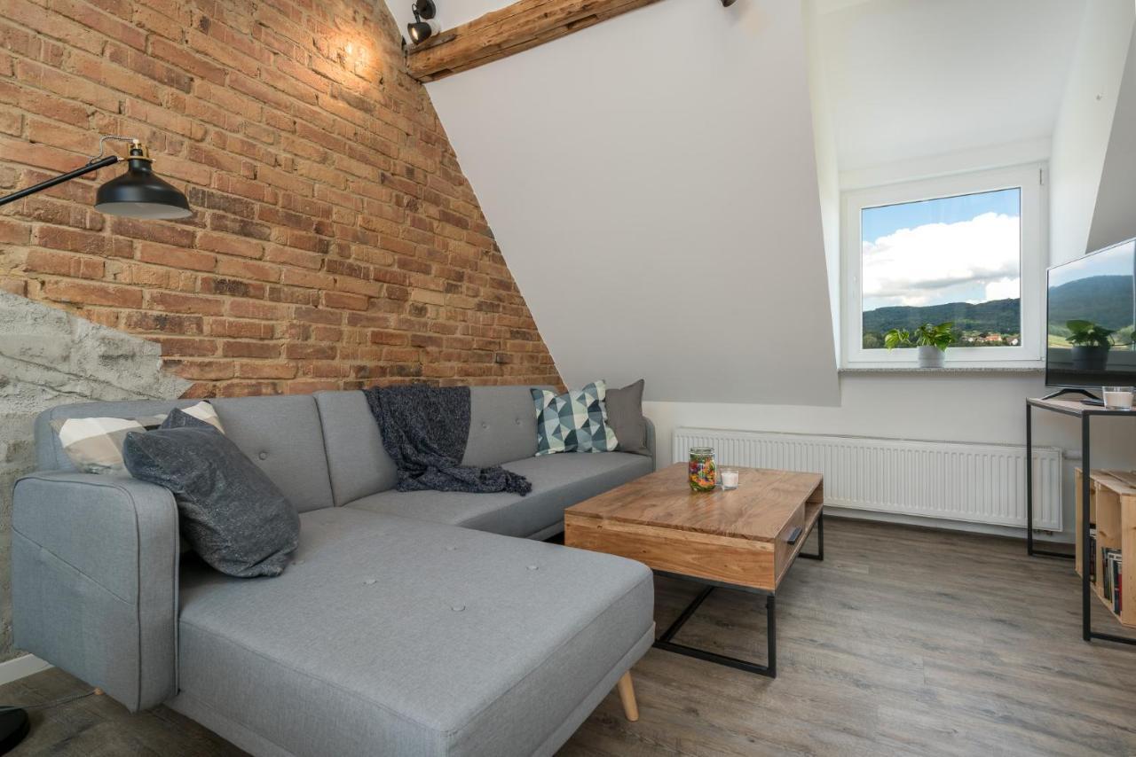 Cassel Lofts - Stilvolles Loft Im Gruenen Mit Balkon Nahe Vw-Werk Daire Dış mekan fotoğraf