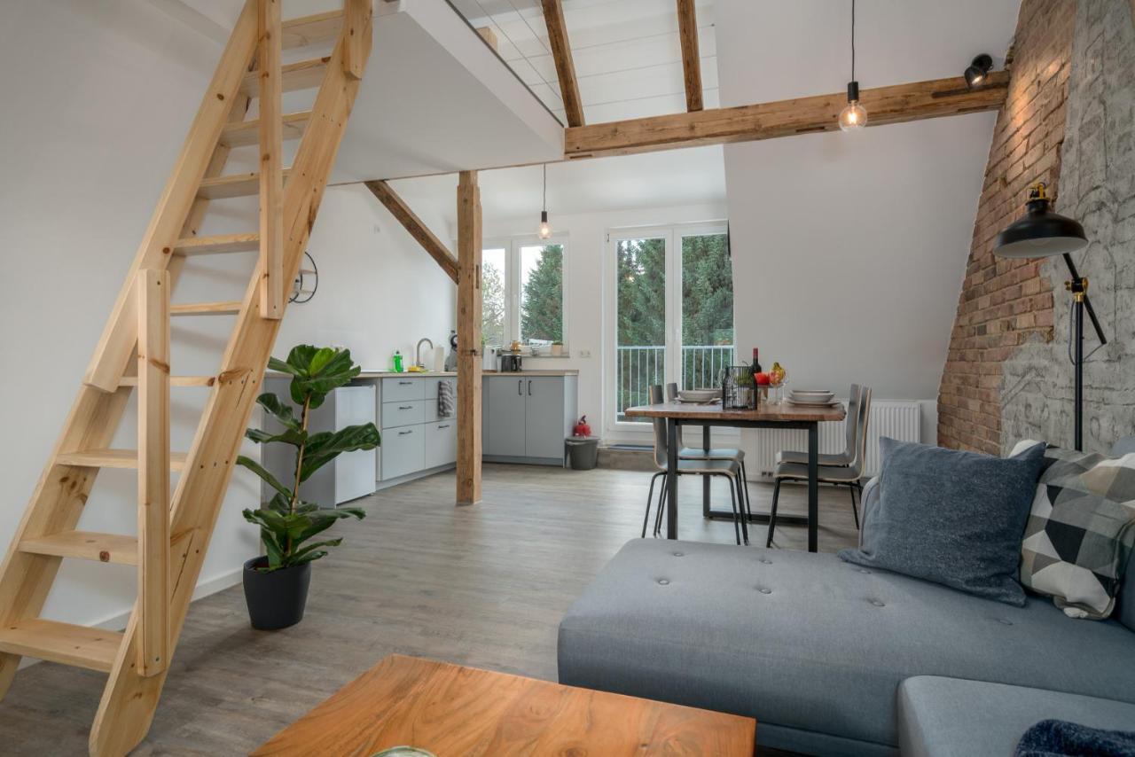 Cassel Lofts - Stilvolles Loft Im Gruenen Mit Balkon Nahe Vw-Werk Daire Dış mekan fotoğraf
