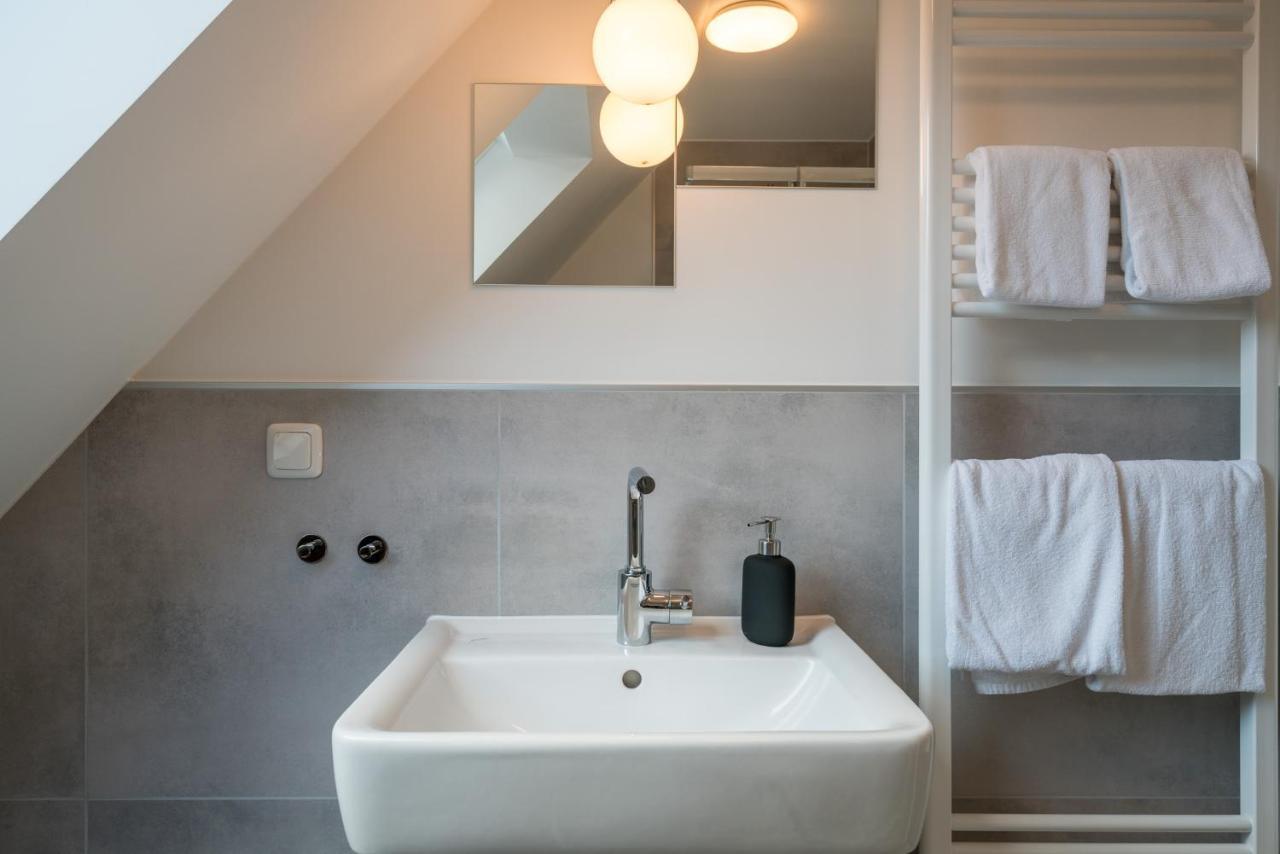 Cassel Lofts - Stilvolles Loft Im Gruenen Mit Balkon Nahe Vw-Werk Daire Dış mekan fotoğraf